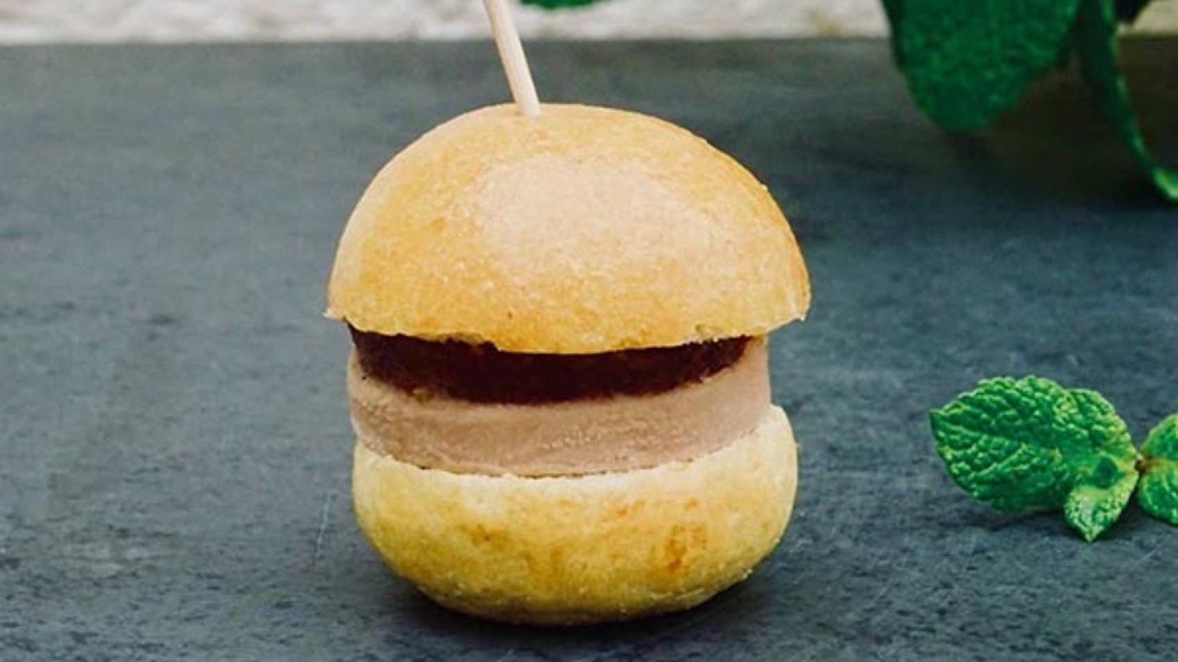 Briochin au foie gras Cocktail